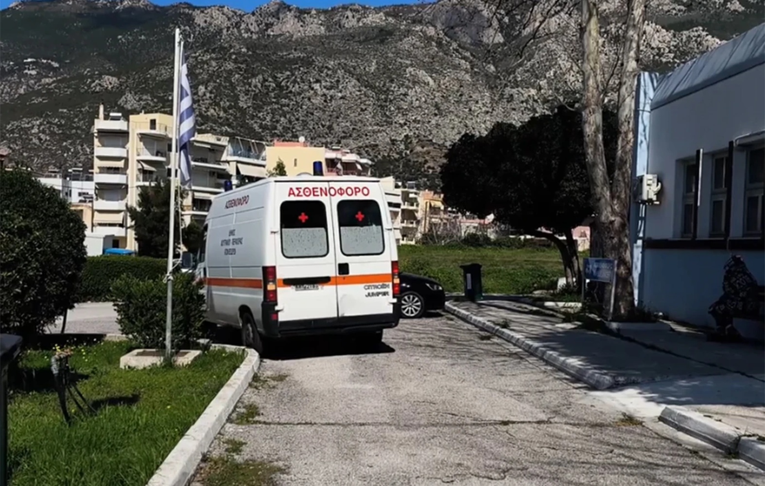 Λουτράκι: Τα «ύποπτα» σημεία στο θάνατο του 17χρονου, τι λέει νέα μαρτυρία 4 Λουτράκι: Τα «ύποπτα» σημεία στο θάνατο του 17χρονου, τι λέει νέα μαρτυρία