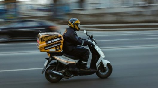 Δεκαπλασιάστηκαν τα delivery στην Ελληνική αγορά