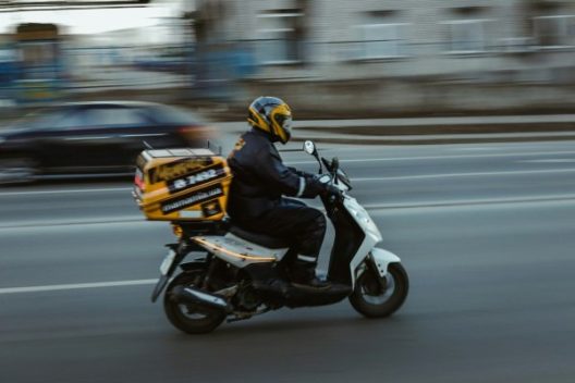 Δεκαπλασιάστηκαν τα delivery στην Ελληνική αγορά