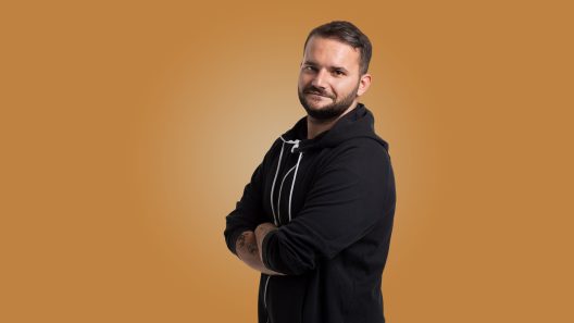 Το Πατρινό Καρναβάλι σε ζωντανές μεταδόσεις από Τηλεοράσεις και YouTube ΦΩΤΟ