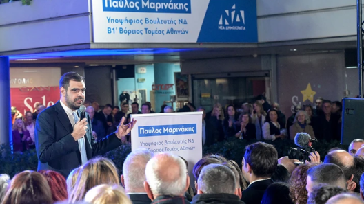 Ο Παύλος Μαρινάκης στα εγκαίνια του πολιτικού του γραφείου