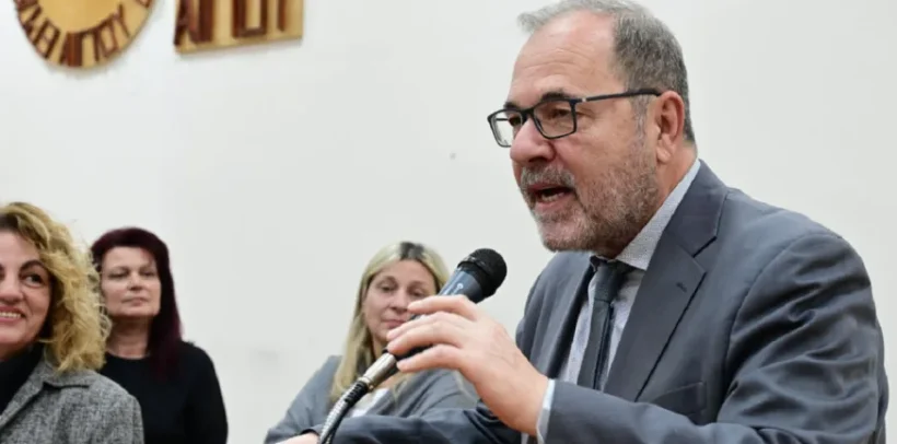 «Αθωράκιστοι στους Οίκους Αξιολόγησης»