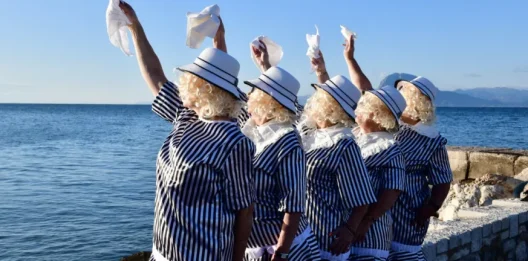 «Μερικοί το προτιμούν ξανθό» από τις ΣΦήγΚΕΣ, στην Πάτρα