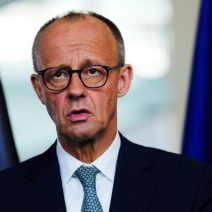 Μερτς για ΗΠΑ: «Δεν έχουν στρατηγική εξόδου στο Ιράν, απερίσκεπτος ο πόλεμος»