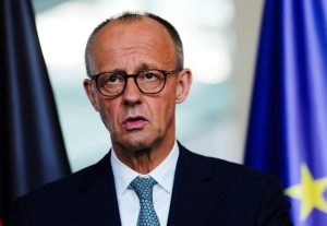 Μερτς για ΗΠΑ: «Δεν έχουν στρατηγική εξόδου στο Ιράν, απερίσκεπτος ο πόλεμος»