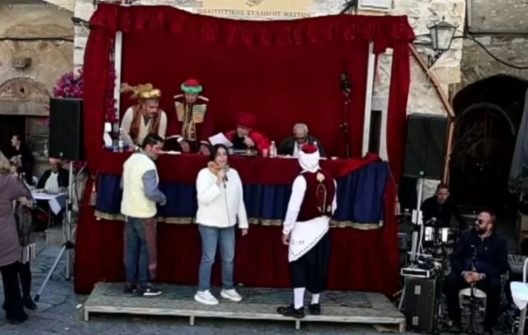 Χίος: Έντονες αντιδράσεις για το αποκριάτικο «αστείο» σχετικά με τους 15 νεκρούς μετανάστες ΒΙΝΤΕΟ