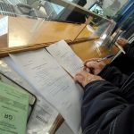 ΑΠΟΚΛΕΙΣΤΙΚΟ-Αχαΐα: Εντόπισαν εξωτερικό κύκλωμα πλαστών μεταβιβάσεων ΙΧ - Σε εξέλιξη η έρευνα