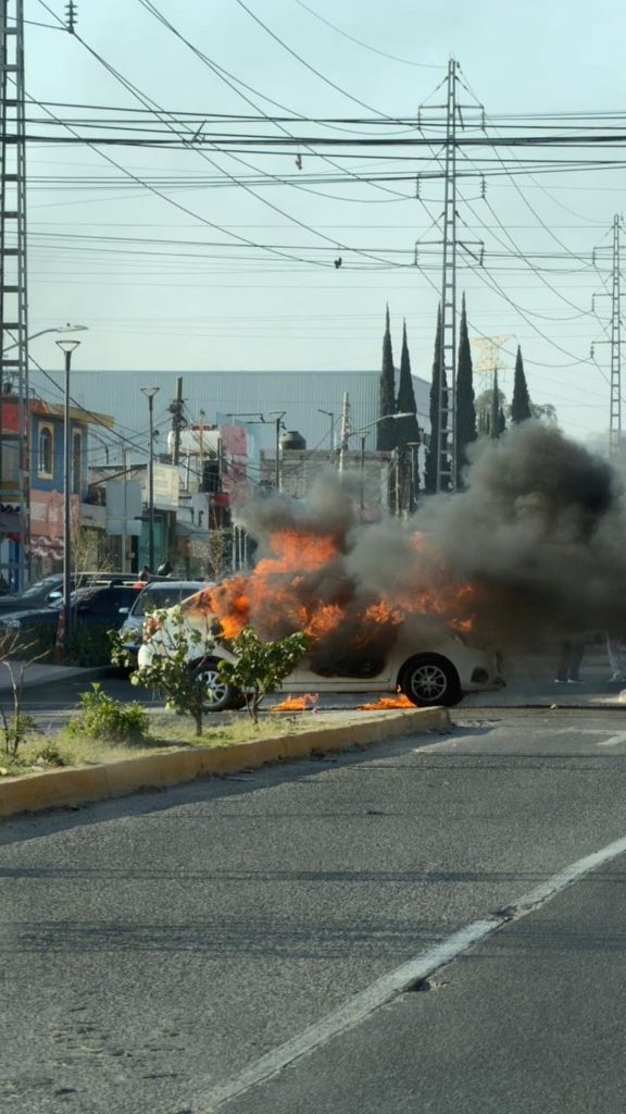 Η εξόντωση ναρκοβαρόνου στο Μεξικό, έφερε το χάος με επιθέσεις από το καρτέλ ΒΙΝΤΕΟ