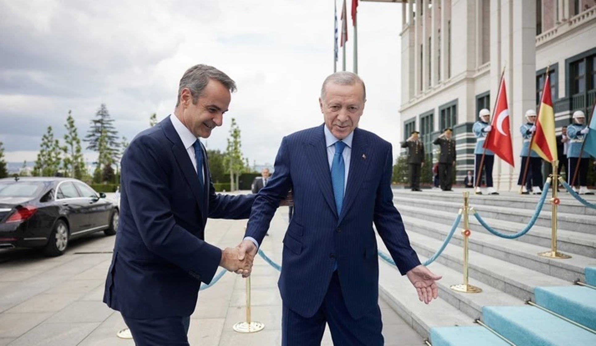 Οι 10 υπουργοί που θα συνοδεύσουν τον Μητσοτάκη στην Αγκυρα