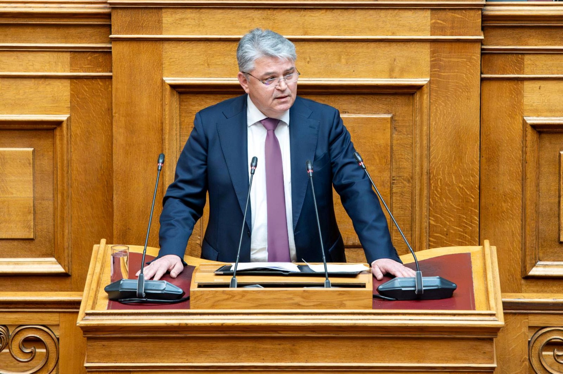 «Η Ελλάδα ανήκει στο λαό της» 22 «Η Ελλάδα ανήκει στο λαό της»