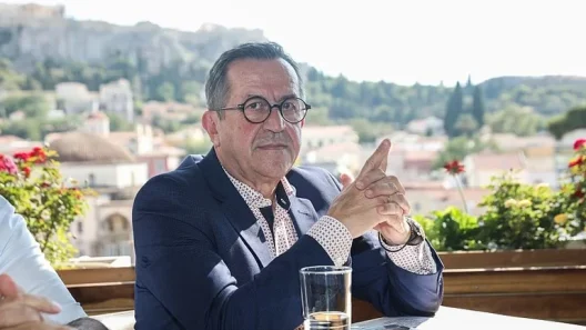 «Ήρεμα νερά, λέξη παγίδα που λειτουργεί σαν υπνωτικό»