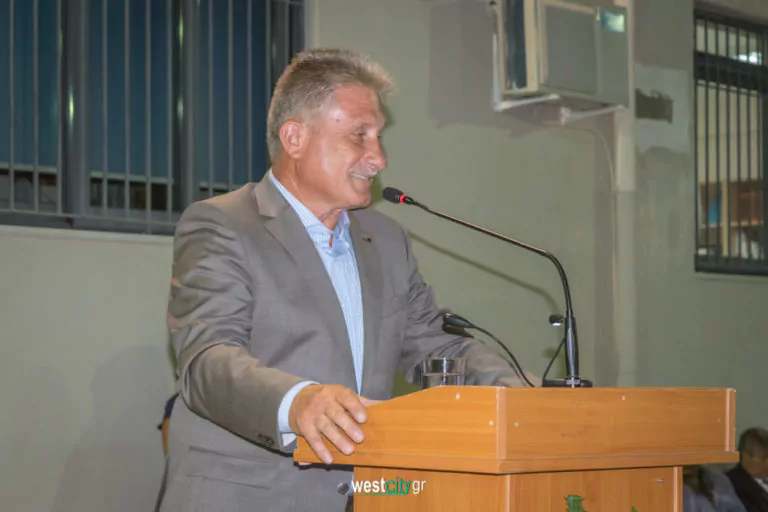 «Αφήστε τα πολλά λόγια κ. Αλεξόπουλε»