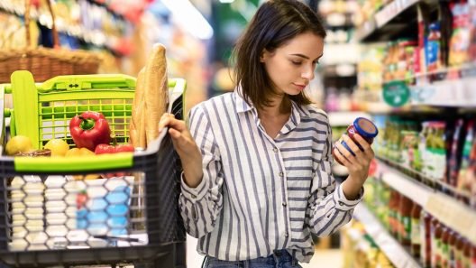 Η ακρίβεια αλλάζει την κατανάλωση - Μεγάλη υποχώρηση του τζίρου