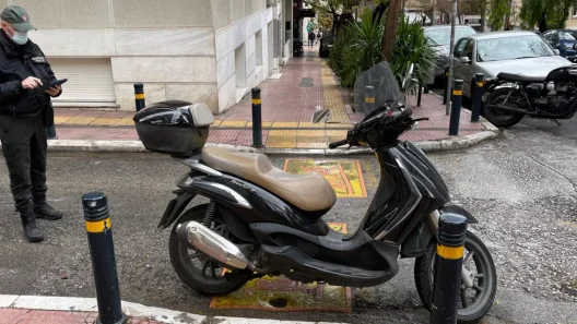 Κάτω Αχαΐα: «Εξαφάνισαν» σταθμευμένο μοτοποδήλατο