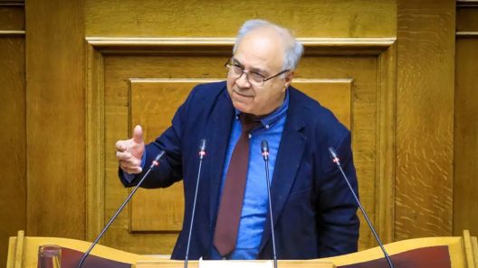 Ο βουλευτής Λέσβου, Παναγιώτης Παρασκευαΐδης