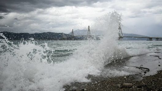Δυτική Ελλάδα: Σε αυξημένη ετοιμότητα η Πολιτική Προστασία για την κακοκαιρία 12 Δυτική Ελλάδα: Σε αυξημένη ετοιμότητα η Πολιτική Προστασία για την κακοκαιρία