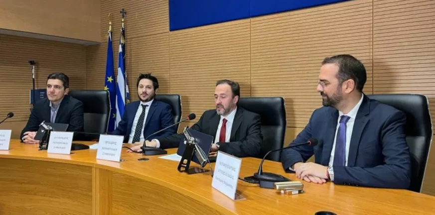 Πάτρα: Διπλή συνεδρίαση για το Περιφερειακό Συμβούλιο