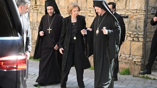 Το μνημόσυνο για τις 40 μέρες από το θάνατο της Πριγκίπισσας Ειρήνης - Η Βασίλισσα Σοφία, και οι απουσίες ΦΩΤΟ