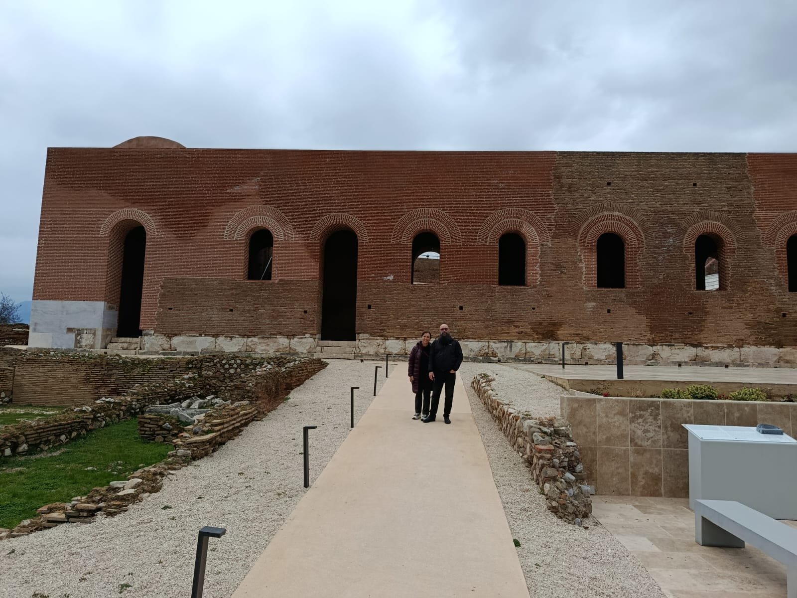 Επίσκεψη Ισπανών εκπαιδευτικών στο Γυμνάσιο Σαραβαλίου ΦΩΤΟ