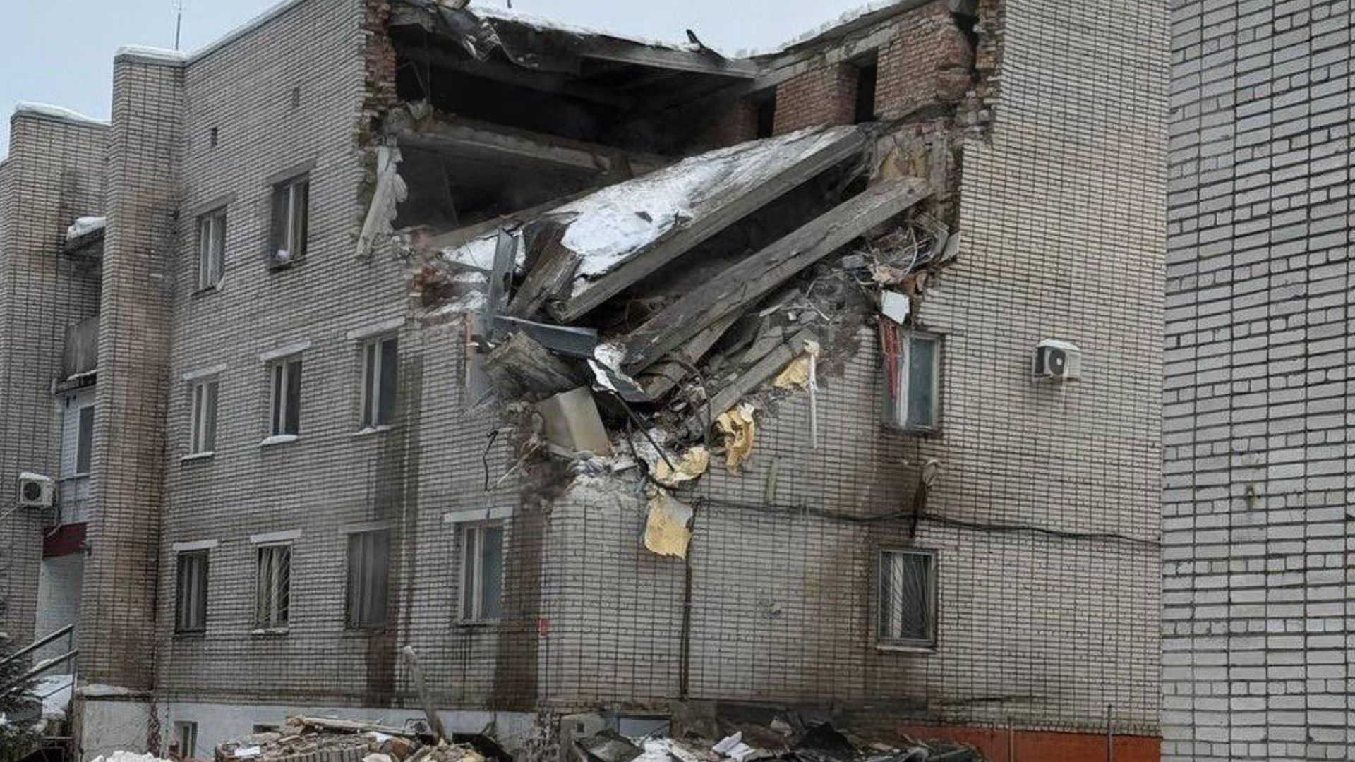 Ρωσία: Δύο νεκροί μετά από έκρηξη σε στρατιωτική βάση