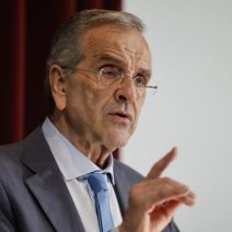 Παρέμβαση Σαμαρά για απόσυρση οπλικών συστημάτων και ελληνοτουρκικά