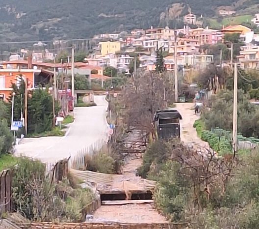 Σούλι Πατρών: Η κακοκαιρία «φούσκωσε» επικίνδυνα τον Ελεκιστριάνο ποταμό ΦΩΤΟ