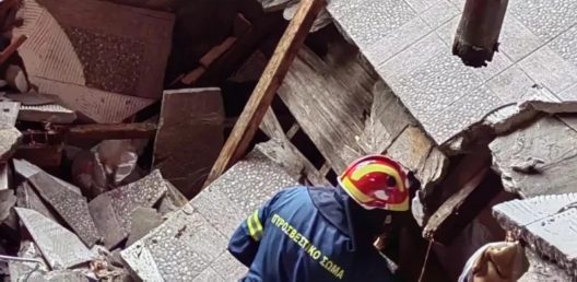 Πελάτες στο κενό, υποχώρησε πάτωμα σε ταβέρνα στην Κομοτηνή ΦΩΤΟ