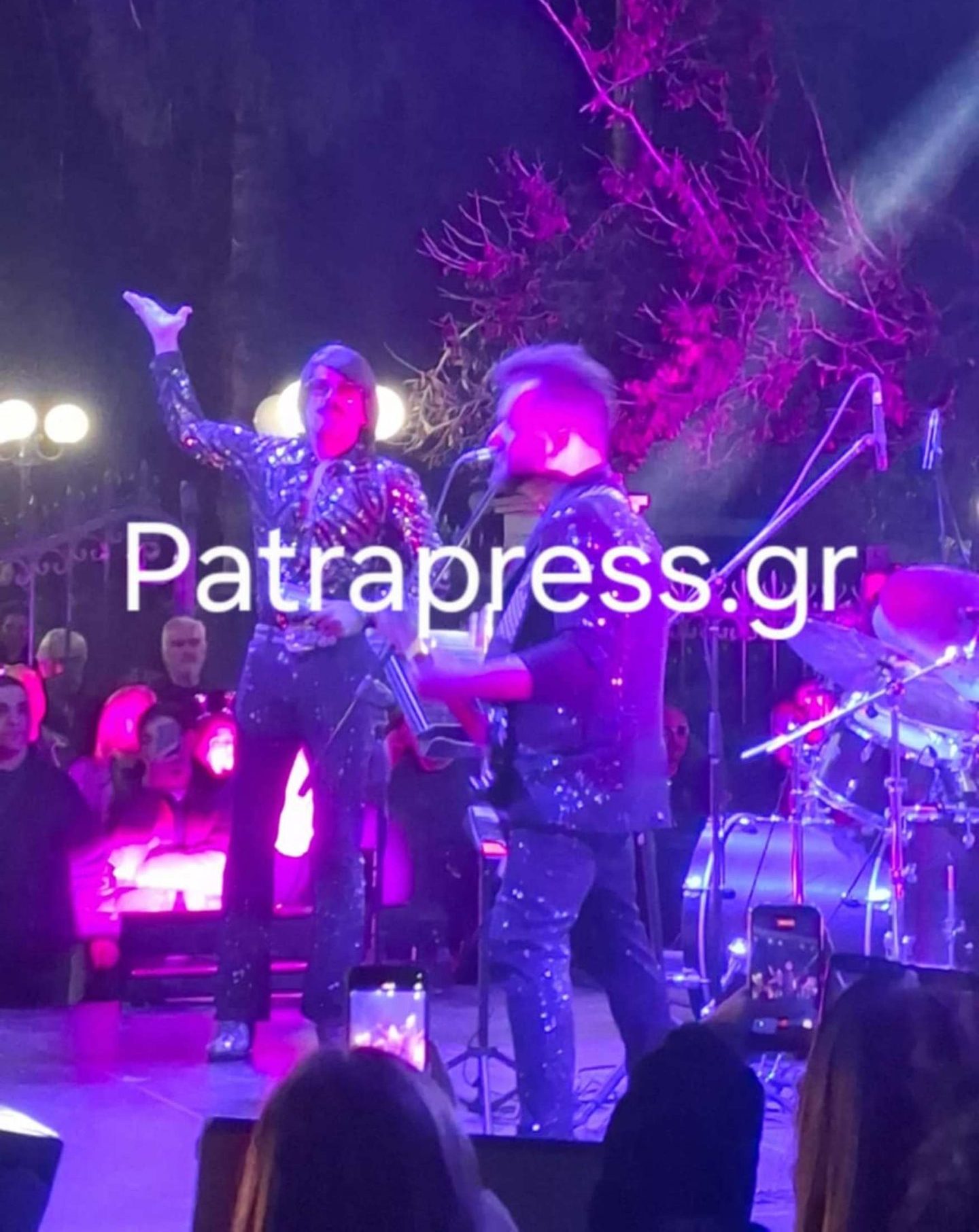 Αίγιο: Η γιαγιά Σοφία, ο Τόνι Σφήνος και η …καντάδα ΒΙΝΤΕΟ