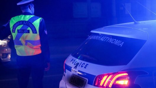 Ελληνικό: Νεκρός πεζός που παρασύρθηκε από αυτοκίνητο