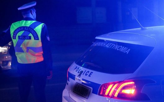 Ελληνικό: Νεκρός πεζός που παρασύρθηκε από αυτοκίνητο