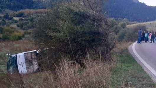 Αχαΐα: Κινδυνεύουν μαθητές και οδηγοί - «Σκοτώστρα» ο δρόμος Καλάβρυτα, Χαλανδρίτσα, Πάτρα - Αποκαλυπτικό έγγραφο του Patrapress.gr