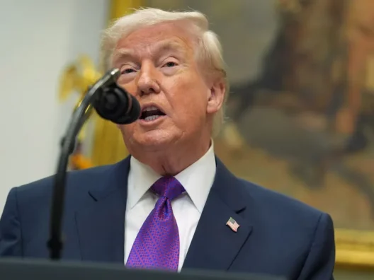 Τραμπ: Πιθανή συμφωνία με το Ιράν σύντομα 25 Τραμπ: Πιθανή συμφωνία με το Ιράν σύντομα