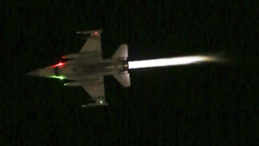 Τουρκία: Συνετρίβη F-16 της Πολεμικής Αεροπορίας, νεκρός ο πιλότος ΒΙΝΤΕΟ - ΦΩΤΟ