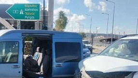 Πάτρα: Τραυματισμοί και υλικές ζημιές σε τροχαίο ΦΩΤΟ