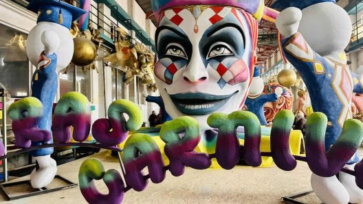 Πάτρα: Το Πανεπιστήμιο συμμετέχει στο Πατρινό Καρναβάλι ΦΩΤΟ