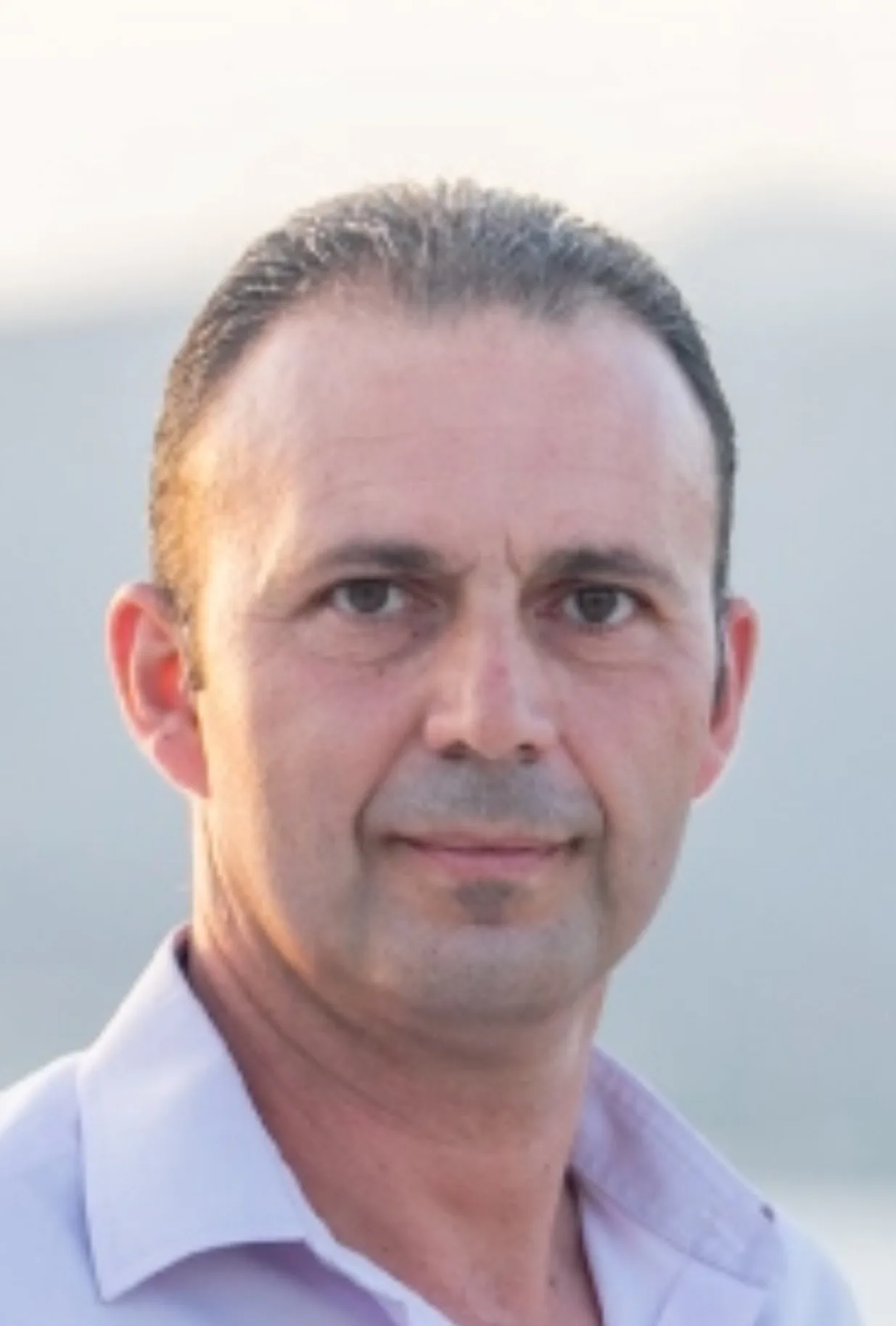 «Σε προκατασκευασμένα και ακατάλληλα κτήρια οι μαθητές του Αγίου Βασιλείου» 28 «Σε προκατασκευασμένα και ακατάλληλα κτήρια οι μαθητές του Αγίου Βασιλείου»