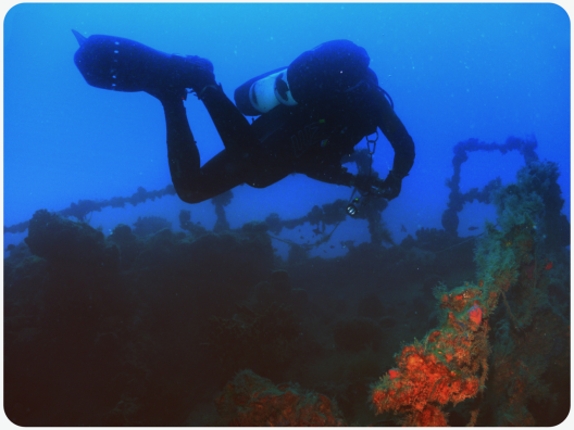 «Ο Άγνωστος Πατραϊκός», ένα βιβλίο για τη θάλασσα, την ιστορία και τη μνήμη ΦΩΤΟ