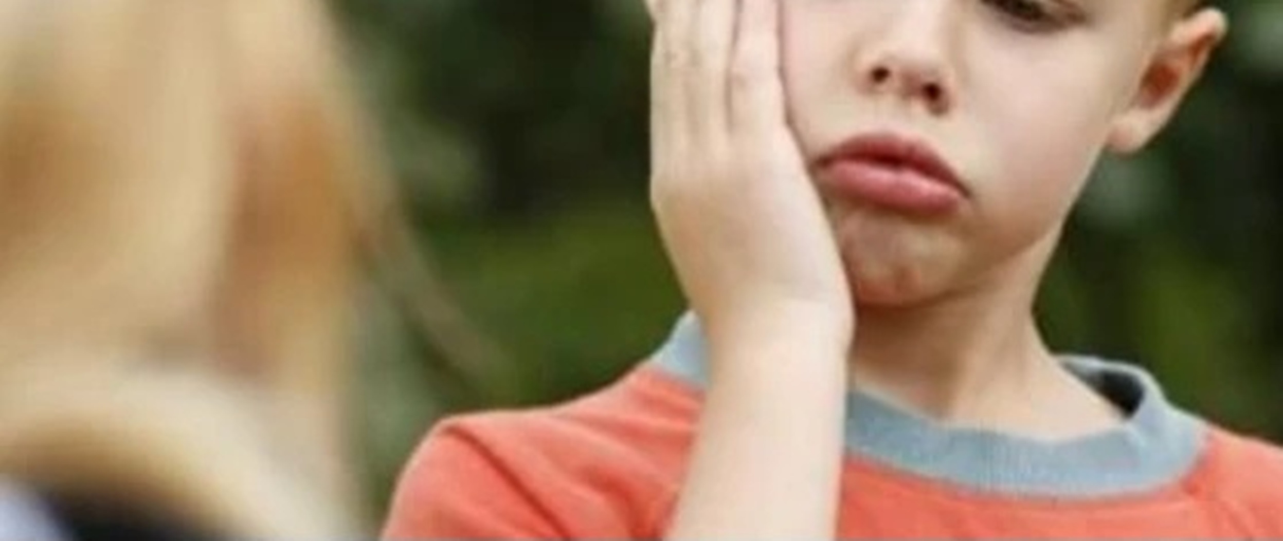 Πάτρα: Δασκάλα κατηγορείται για ξυλοδαρμό αυτιστικού μαθητή, τι κατήγγειλε η μητέρα