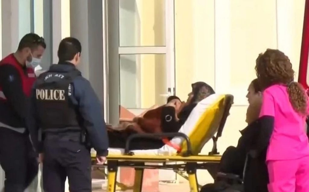 Επανένωση αγνοούμενης ναυαγού με το παιδί της στη Χίο