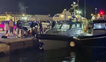 Η ανακοίνωση του ΛΣ για την πρόσκρουση ταχύπλοου διακίνησης μεταναστών σε σκάφος του Λιμενικού - Διεθνές θέμα η τραγωδία στην Ελλάδα ΒΙΝΤΕΟ ΦΩΤΟ