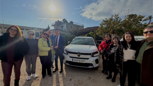 Δυτική Αχαΐα: Νέα οχήματα για το «Βοήθεια στο Σπίτι» του Δήμου