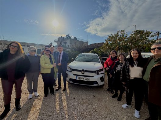 Δυτική Αχαΐα: Νέα οχήματα για το «Βοήθεια στο Σπίτι» του Δήμου