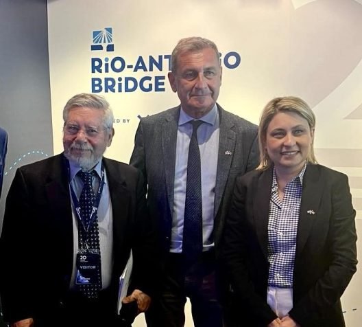 Η Αλεξοπούλου για τη διεθνή διάκριση του καθηγητή Πανεπιστημίου Πατρών Μ. Φαρδή