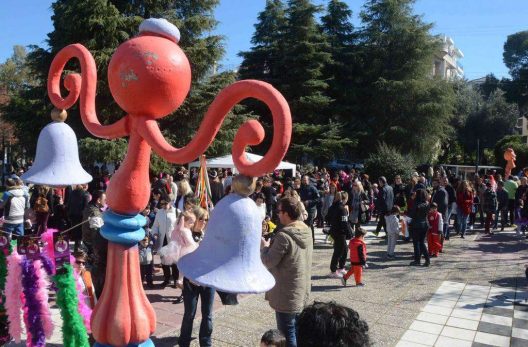 Η Καρναβαλούπολη σε περίπτωση βροχής, στο Κουκούλι