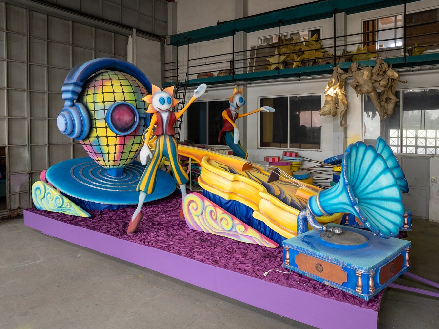 20.000 μικροί Καρναβαλιστές λαβαίνουν θέσεις - H σειρά της παρέλασης ΦΩΤΟ