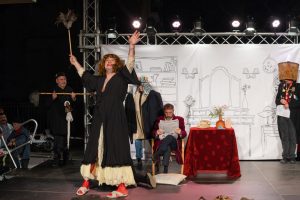 Ο θίασος «VARATE» βάρεσε με την τραγοδία «ΜΥΔΙΑ», στην Πάτρα ΦΩΤΟ