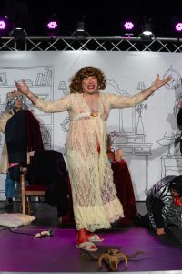 Ο θίασος «VARATE» βάρεσε με την τραγοδία «ΜΥΔΙΑ», στην Πάτρα ΦΩΤΟ