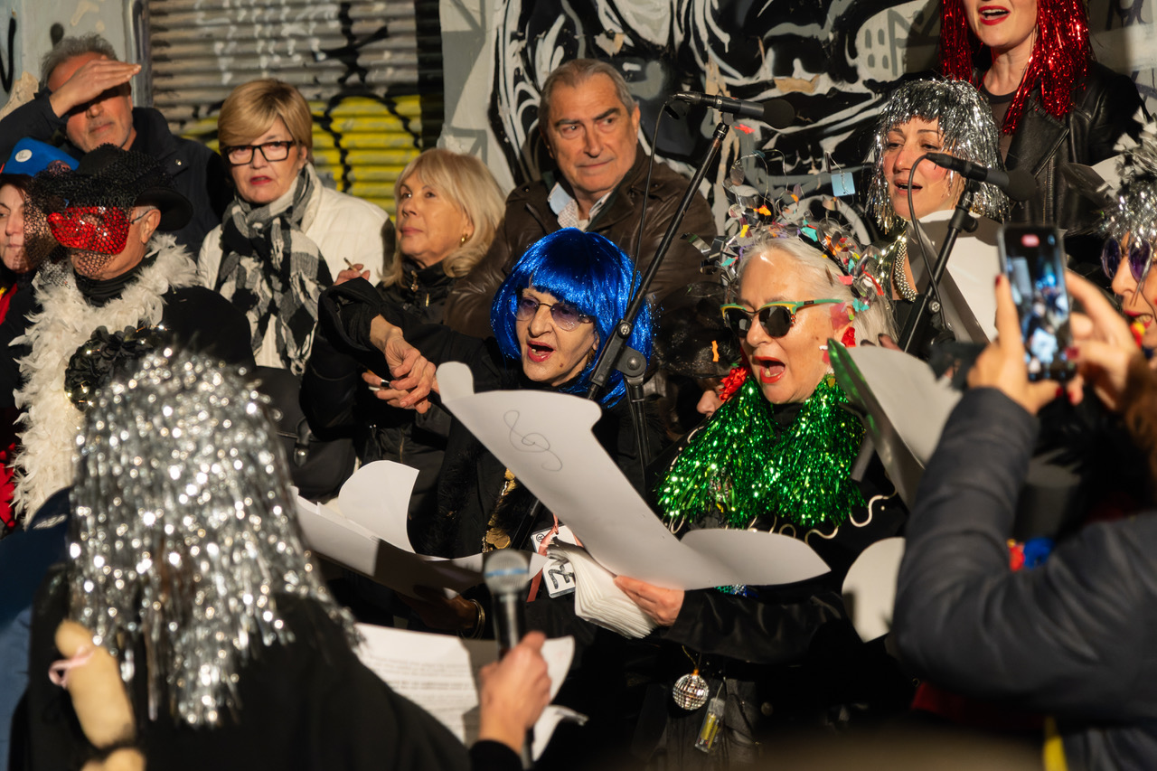 Ο θίασος «VARATE» βάρεσε με την τραγοδία «ΜΥΔΙΑ», στην Πάτρα ΦΩΤΟ