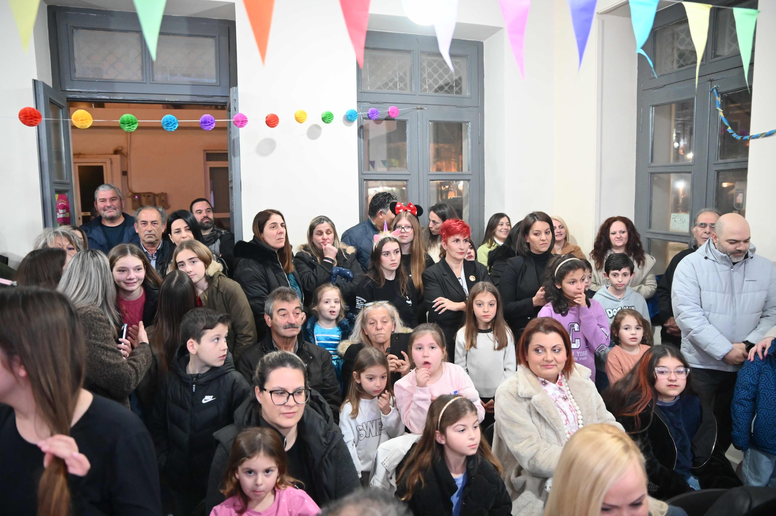 Το Καρναβάλι της Αχαγιάς κορυφώνεται με Στικούδη ΦΩΤΟ