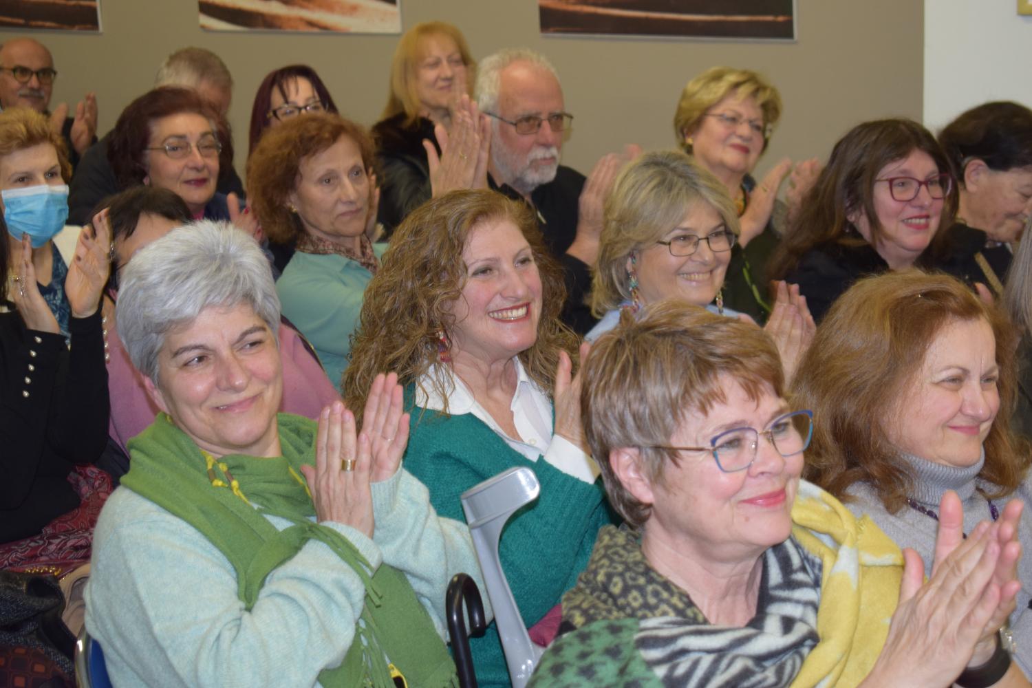 Aφήγηση της ιστορίας του Πατρινού Καρναβαλιού από την ιστορικό Γ. Καΐκα στην Κοινο_Τοπία ΦΩΤΟ